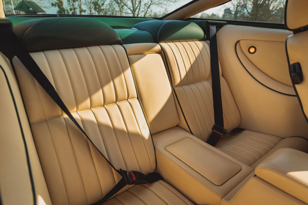 1996 Aston Martin V8 Coupe - Image 14 of 31