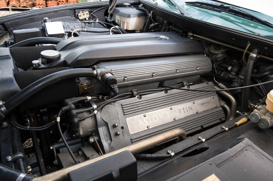 1996 Aston Martin V8 Coupe - Image 9 of 31
