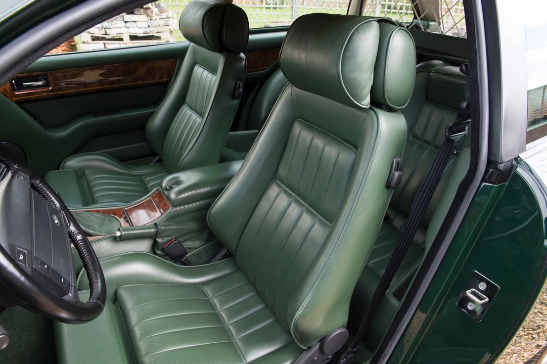 1996 Aston Martin V8 Coupe - Image 20 of 31