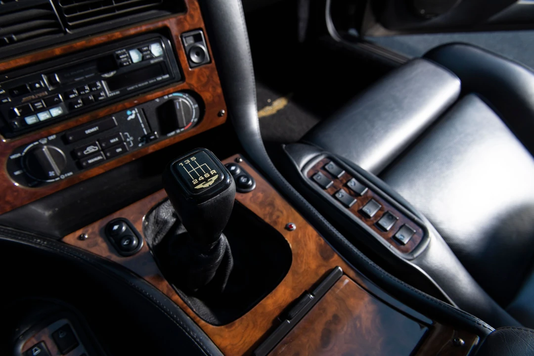 1996 Aston Martin Vantage (1993-2000) - Image 12 of 31