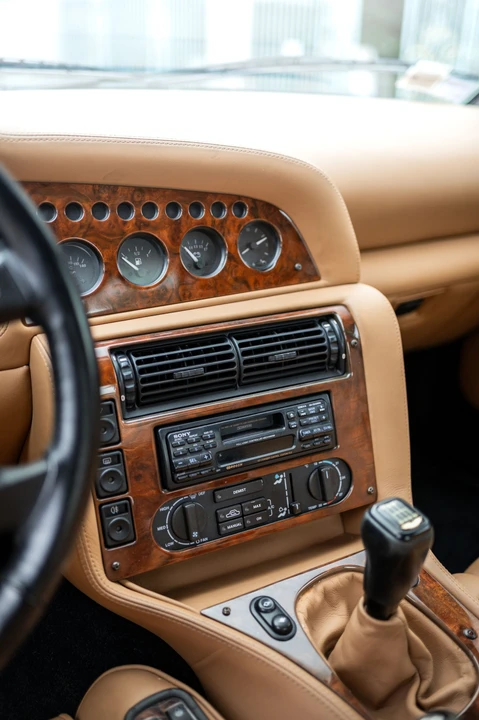 1996 Aston Martin Vantage (1993-2000) - Image 31 of 31