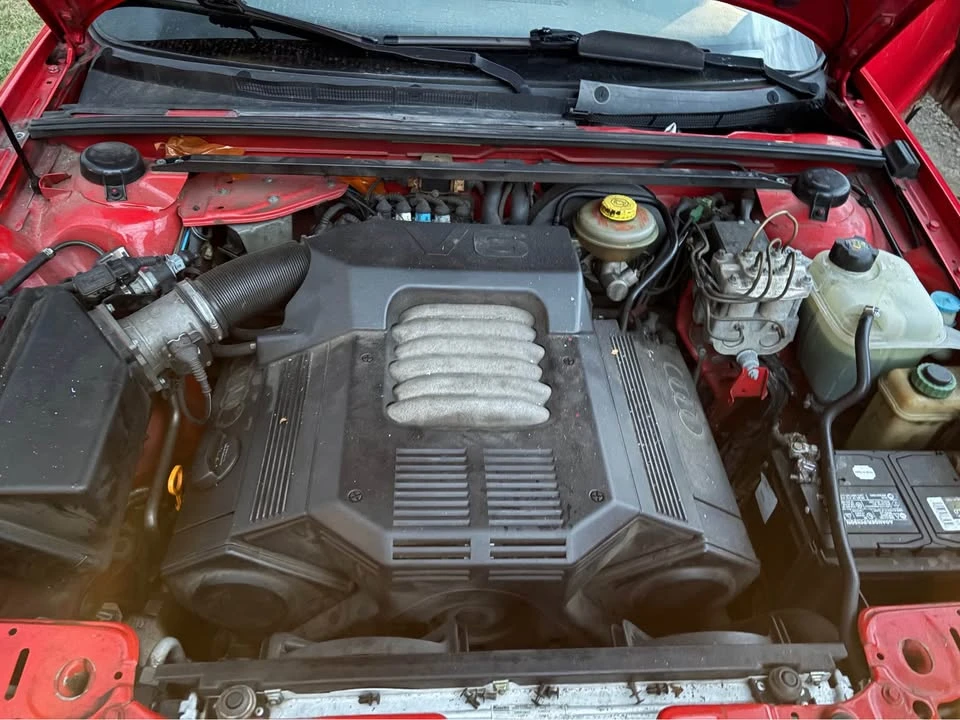 1996 Audi Coupe & Cabriolet - Image 6 of 9