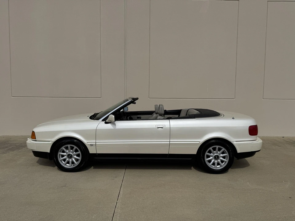 1996 Audi Coupe & Cabriolet - Image 26 of 31