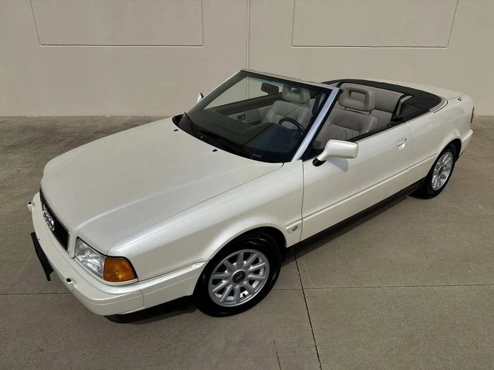 1996 Audi Coupe & Cabriolet - Image 2 of 31