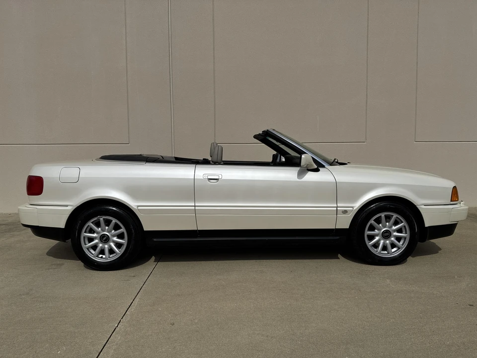 1996 Audi Coupe & Cabriolet - Image 13 of 31