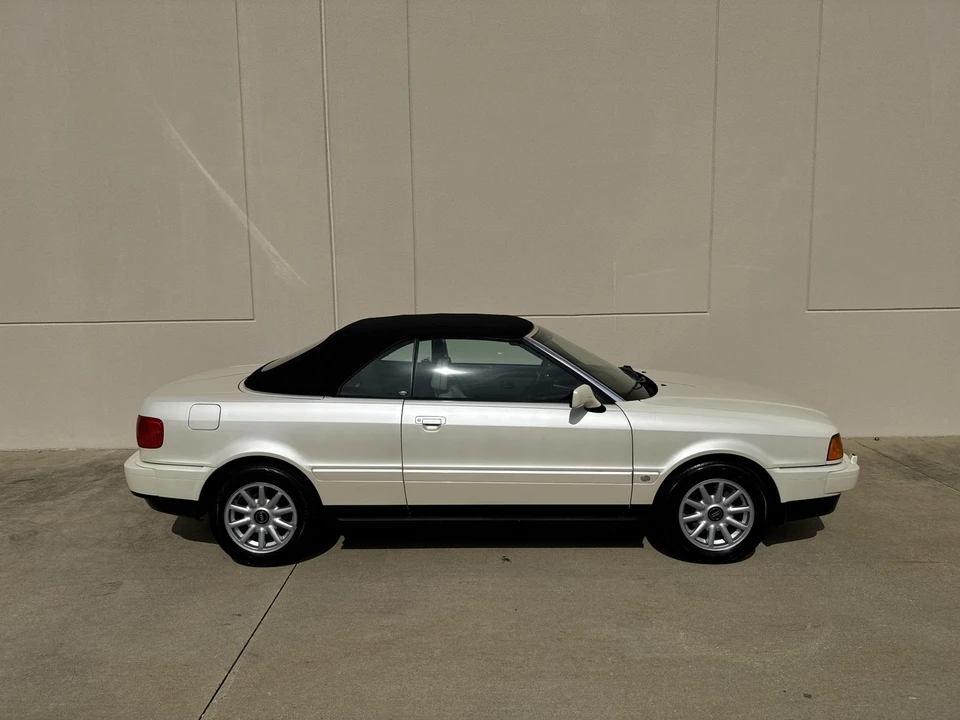 1996 Audi Coupe & Cabriolet - Image 30 of 31