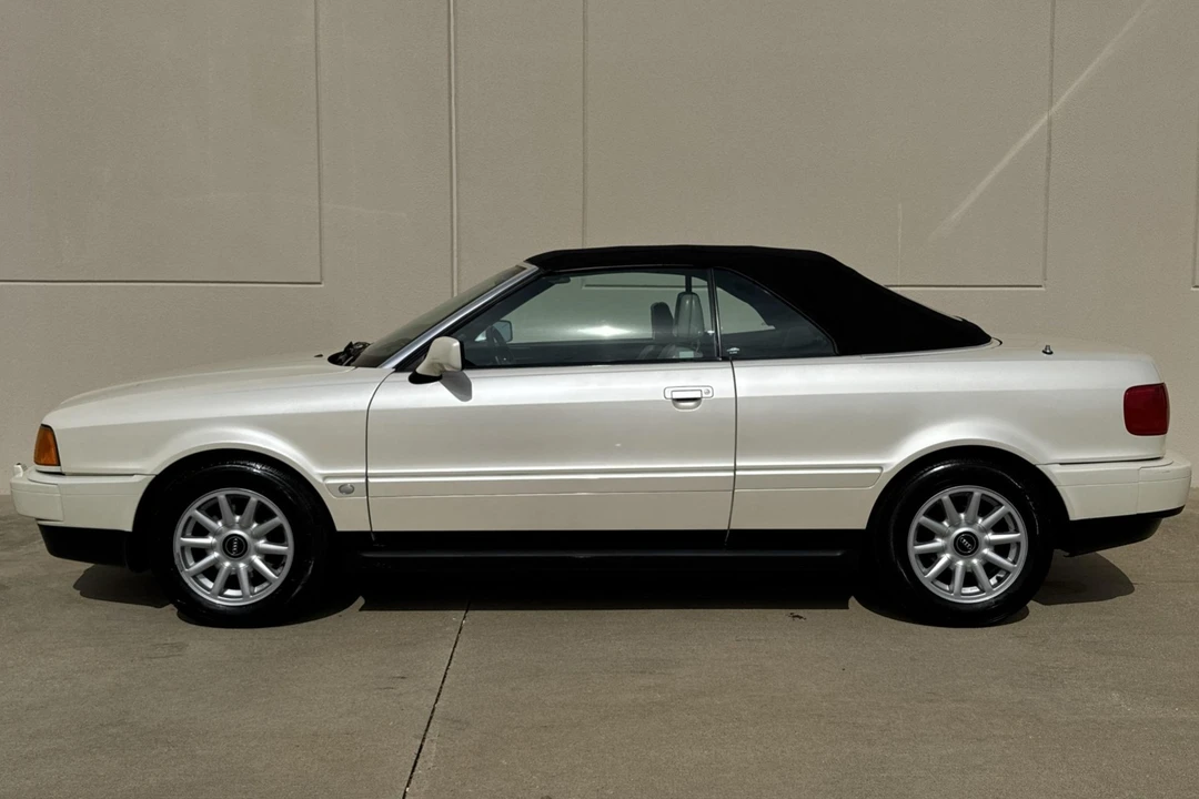 1996 Audi Coupe & Cabriolet - Image 28 of 31