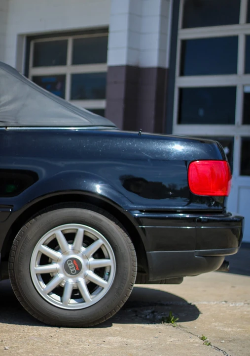 1996 Audi Coupe & Cabriolet - Image 16 of 31
