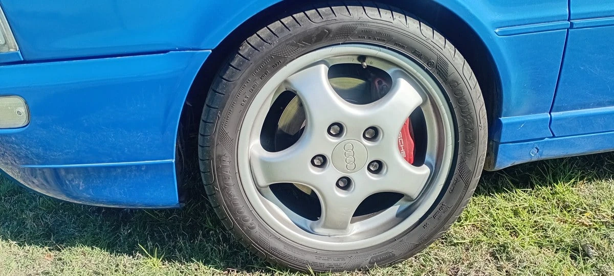 1996 Audi F103 - Image 10 of 30