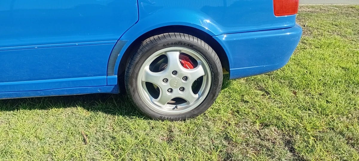 1996 Audi F103 - Image 13 of 30