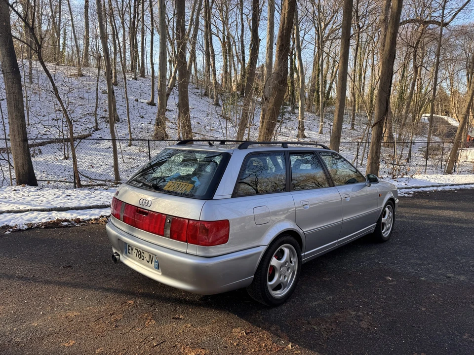 1996 Audi RS2 Avant - Image 18 of 31