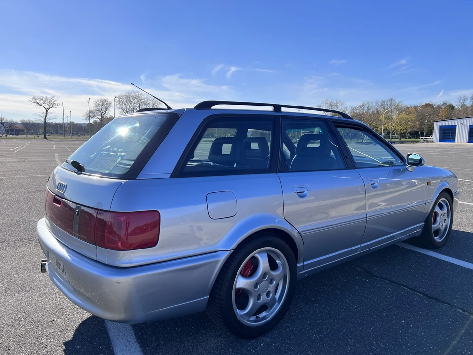 1996 Audi RS2 Avant - Image 21 of 31