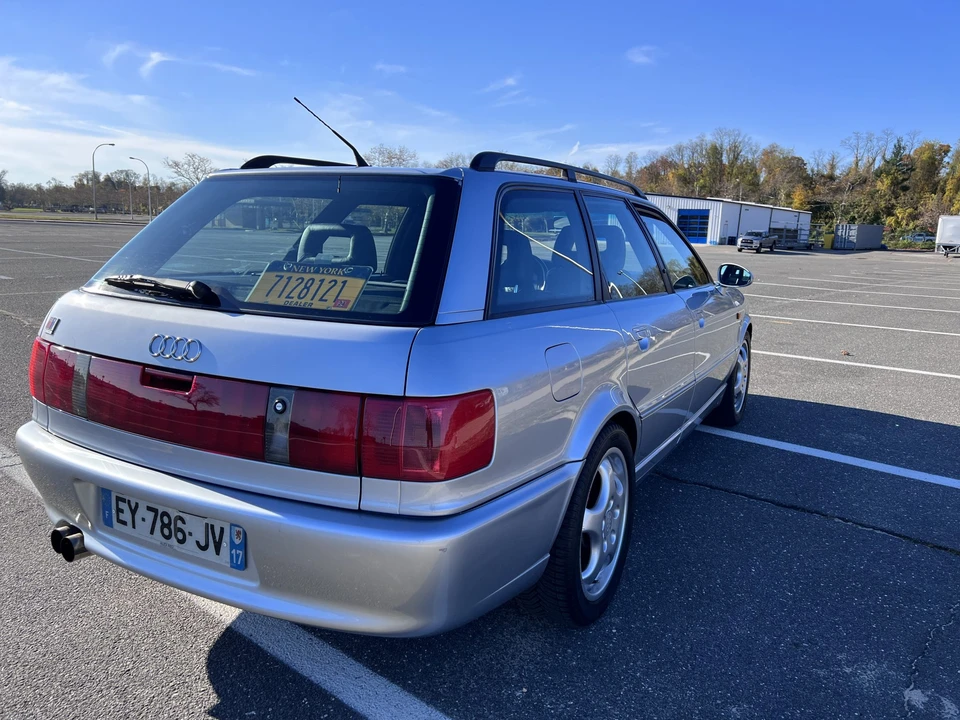 1996 Audi RS2 Avant - Image 20 of 31