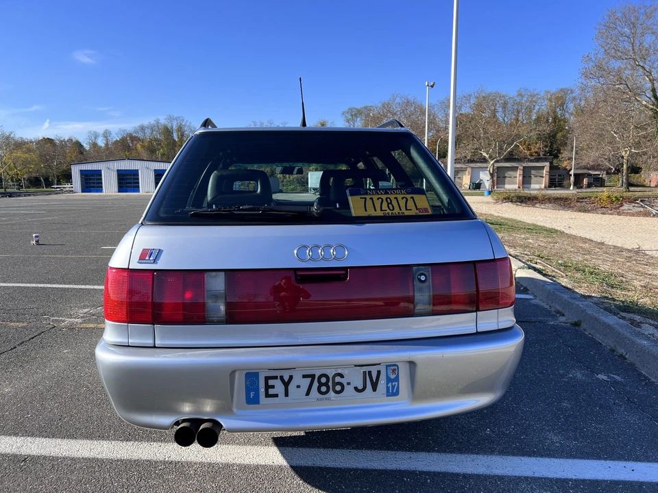 1996 Audi RS2 Avant - Image 17 of 31