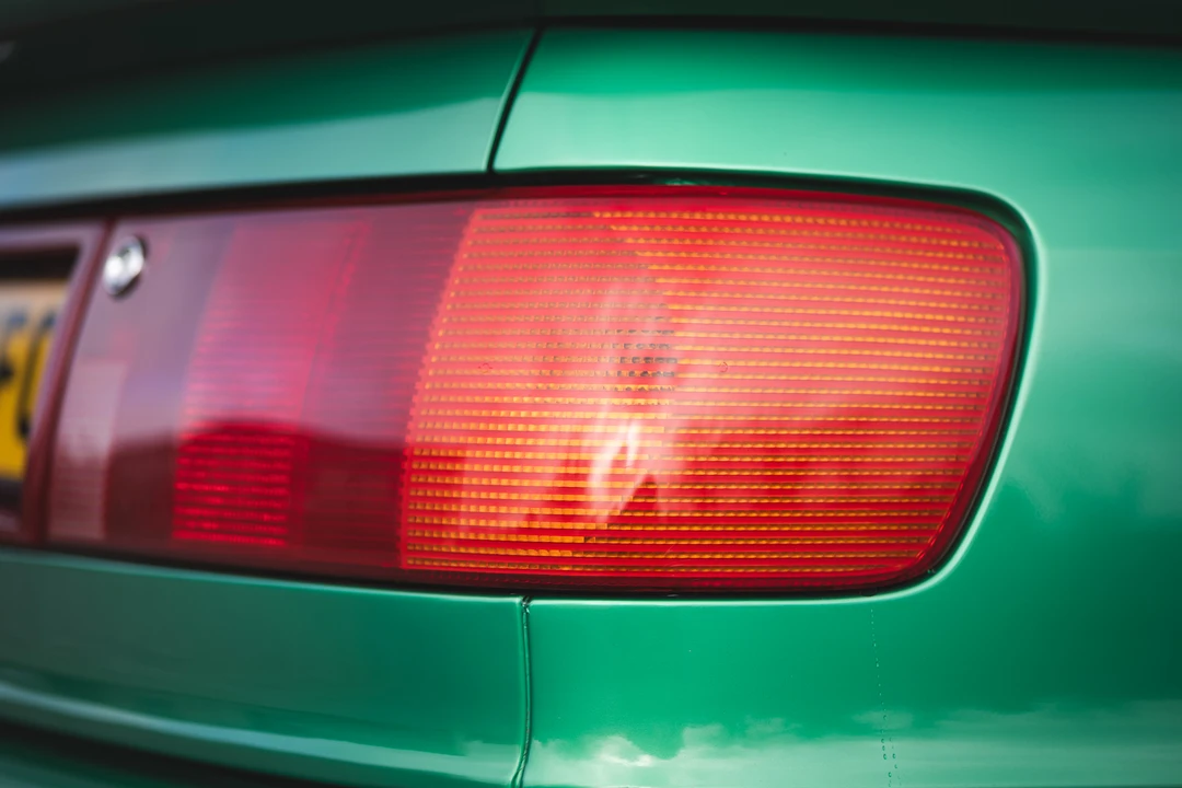 1996 Audi S2 - Image 25 of 31