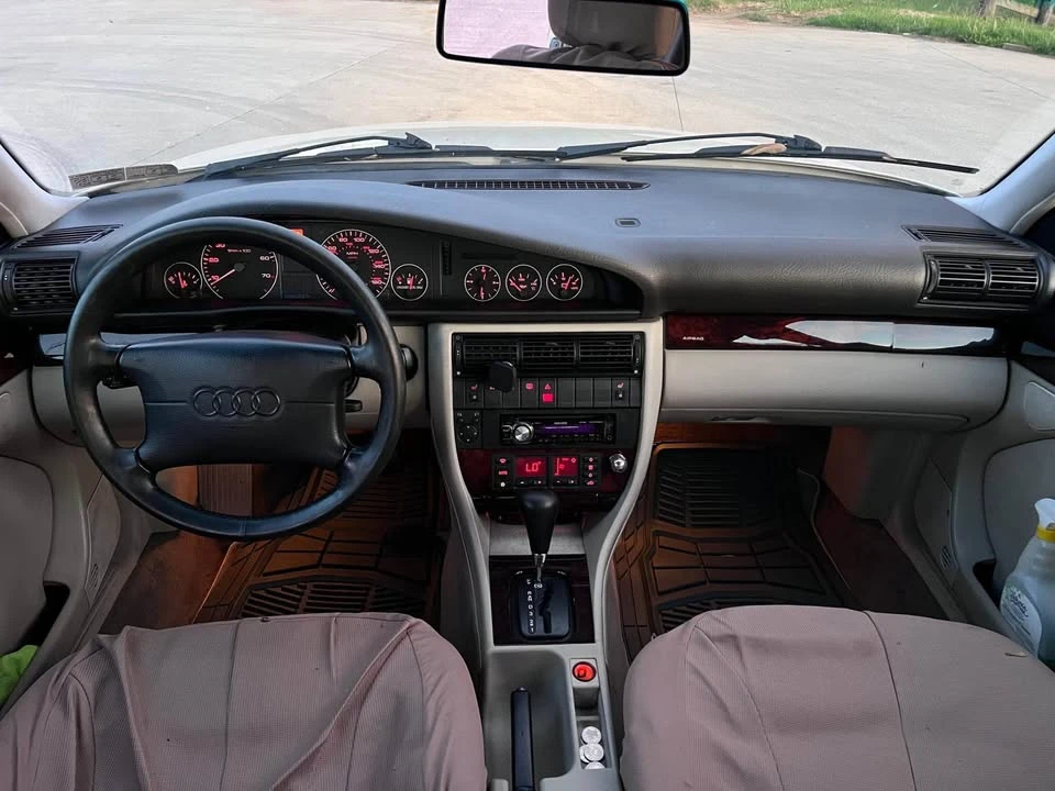 1996 Audi C4 A6 - Image 7 of 8