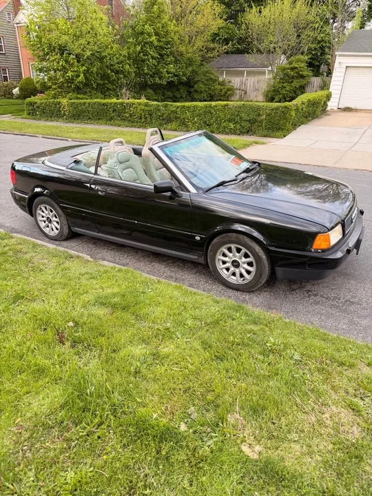 1996 Audi Coupe & Cabriolet - Image 5 of 8