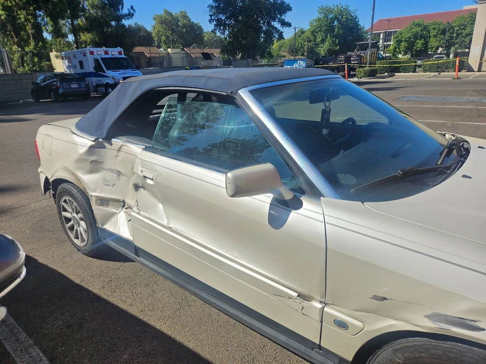 1996 Audi Coupe & Cabriolet - Image 2 of 14