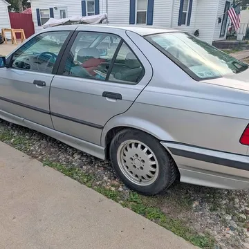 1996 BMW 328i Sedan