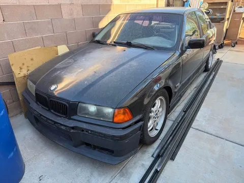 1996 BMW 3 Series 328i Sedan 4D