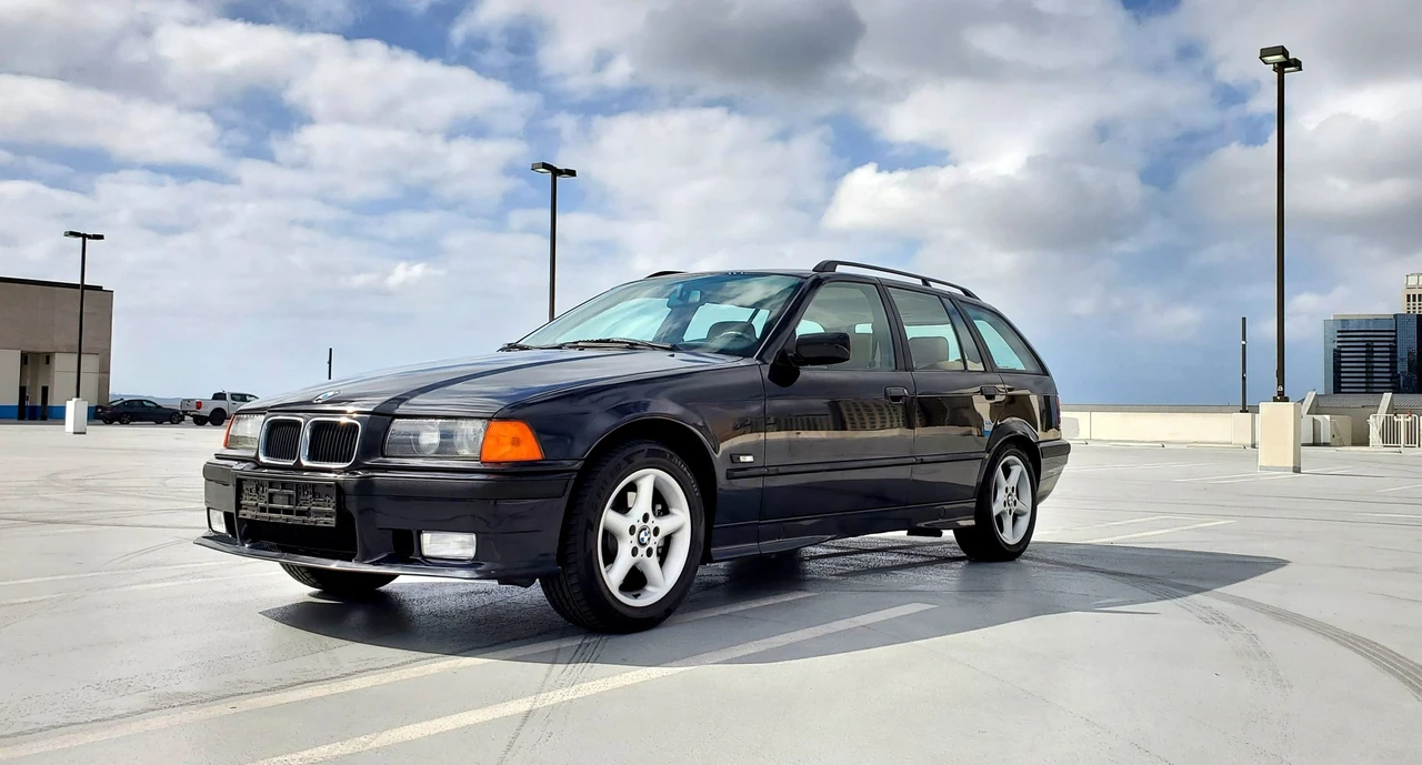 1996 BMW E36 3 Series - Image 5 of 31