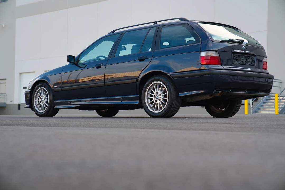 1996 BMW E36 3 Series - Image 11 of 31