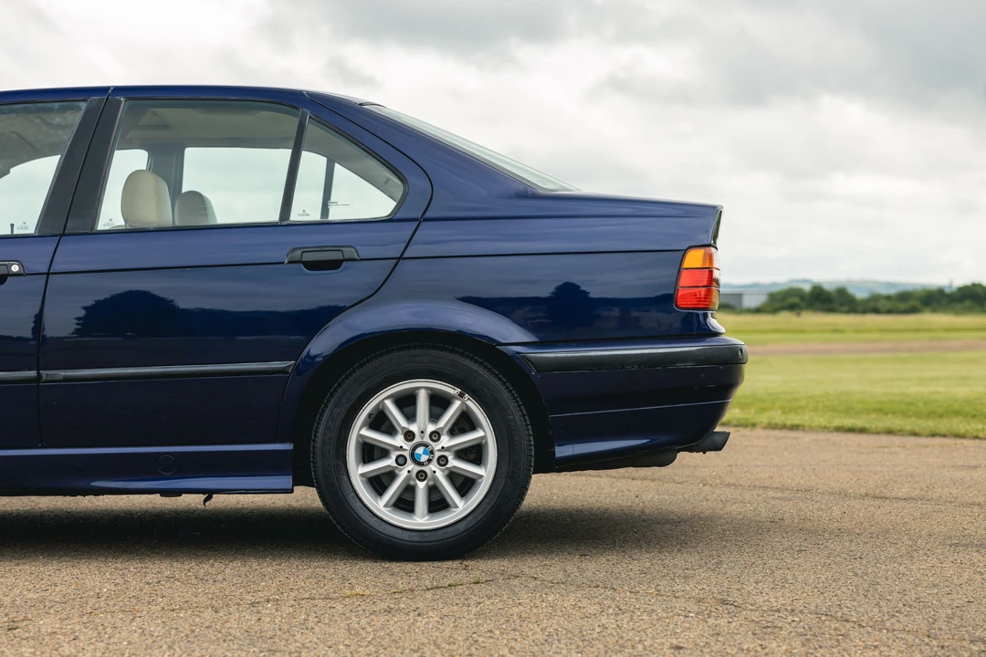 1996 BMW E36 3 Series - Image 6 of 31