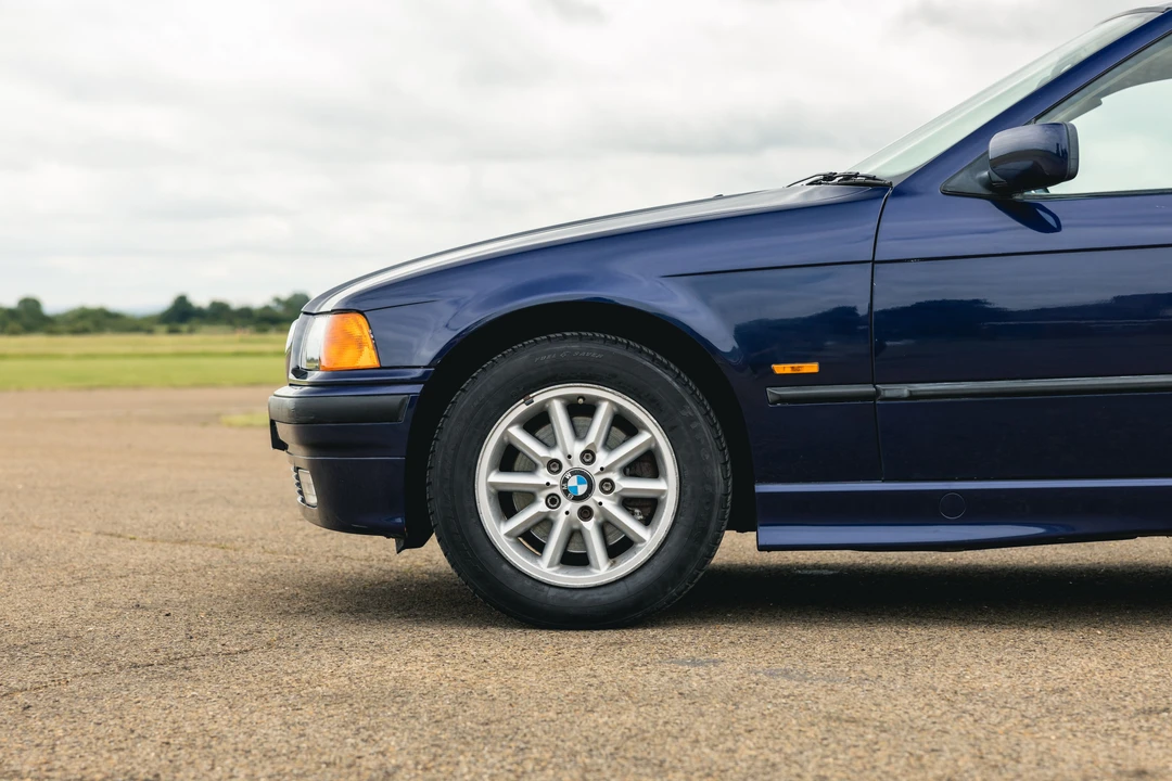 1996 BMW E36 3 Series - Image 5 of 31