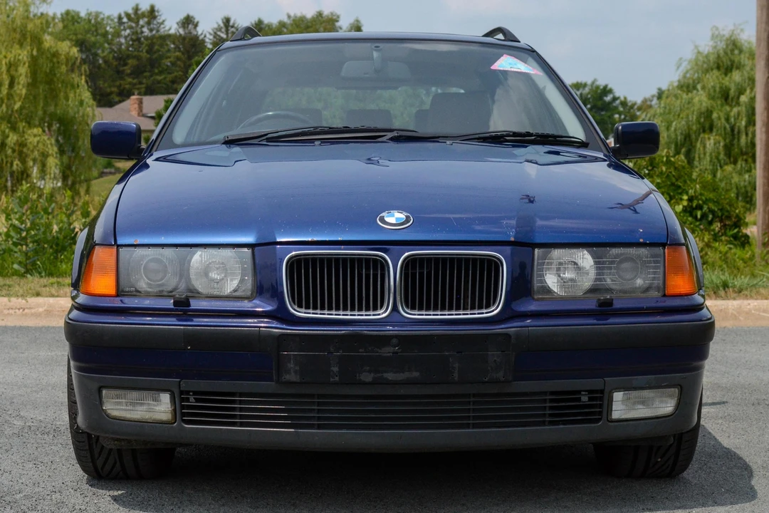 1996 BMW E36 3 Series - Image 2 of 31