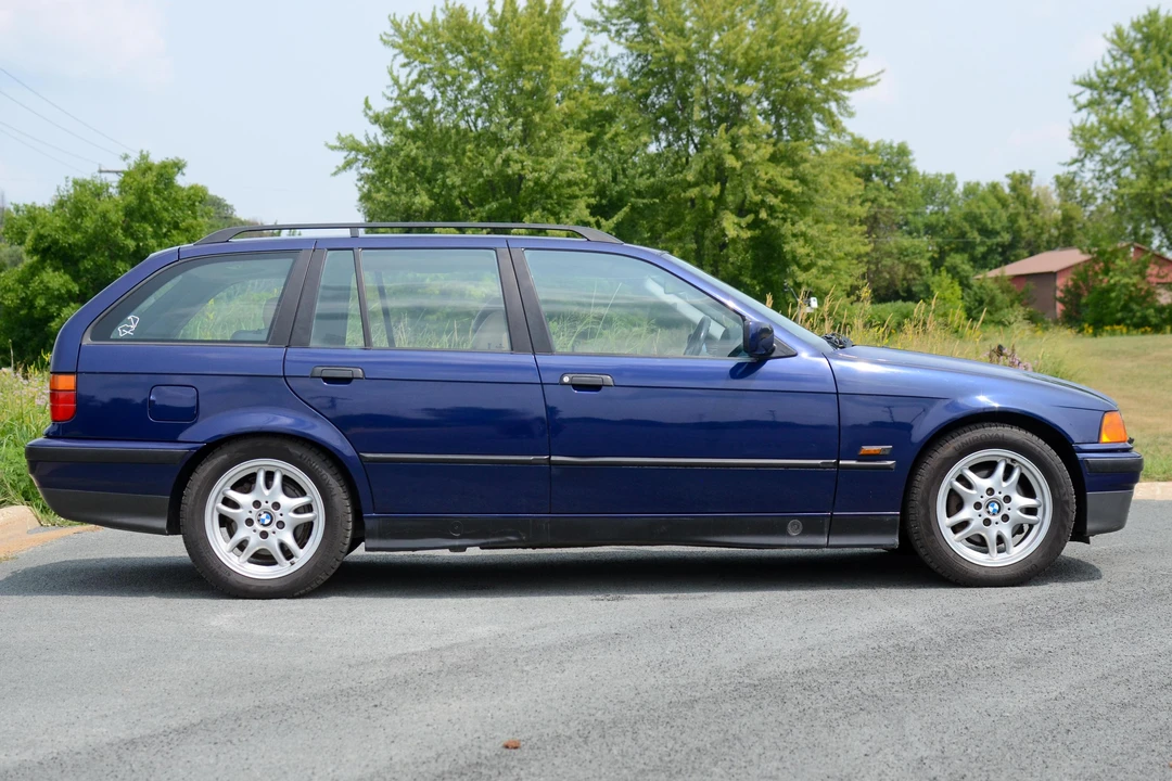 1996 BMW E36 3 Series - Image 3 of 31