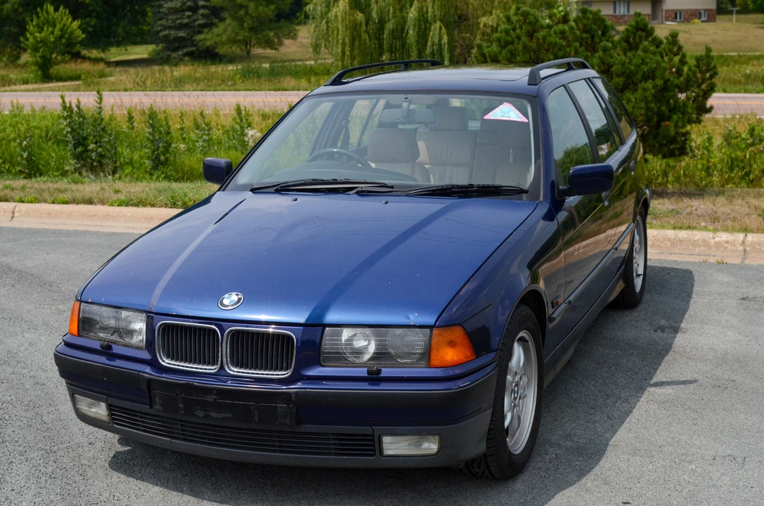 1996 BMW E36 3 Series - Image 11 of 31