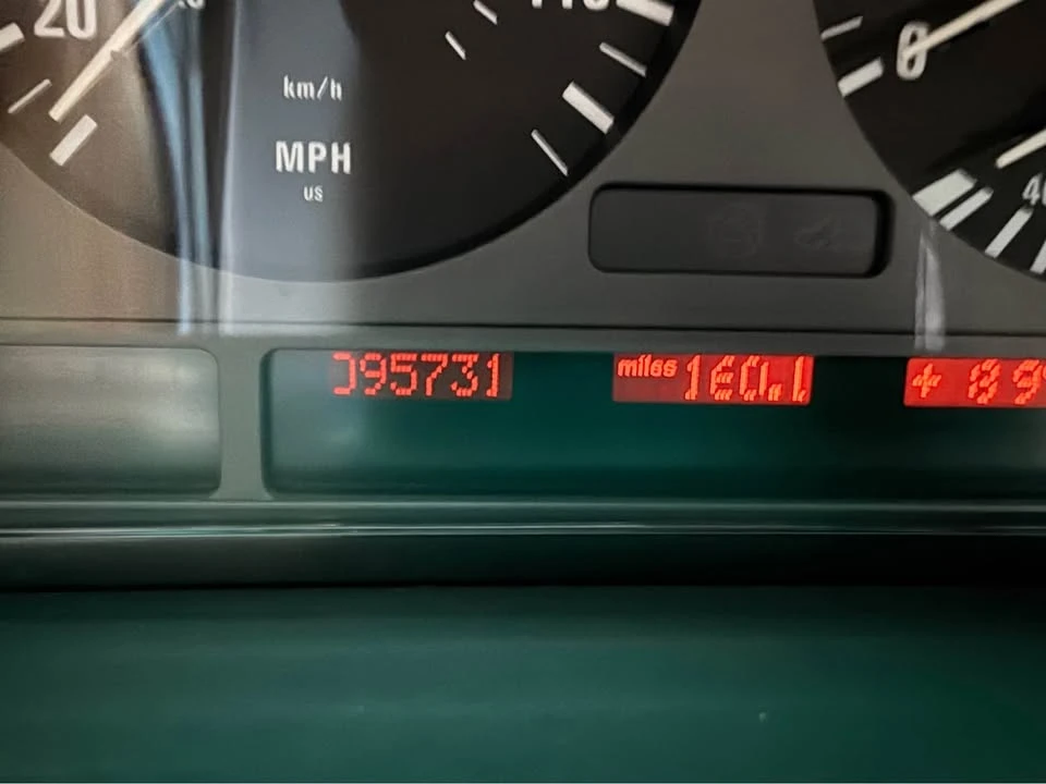 1996 BMW E38 7 Series - Image 13 of 15