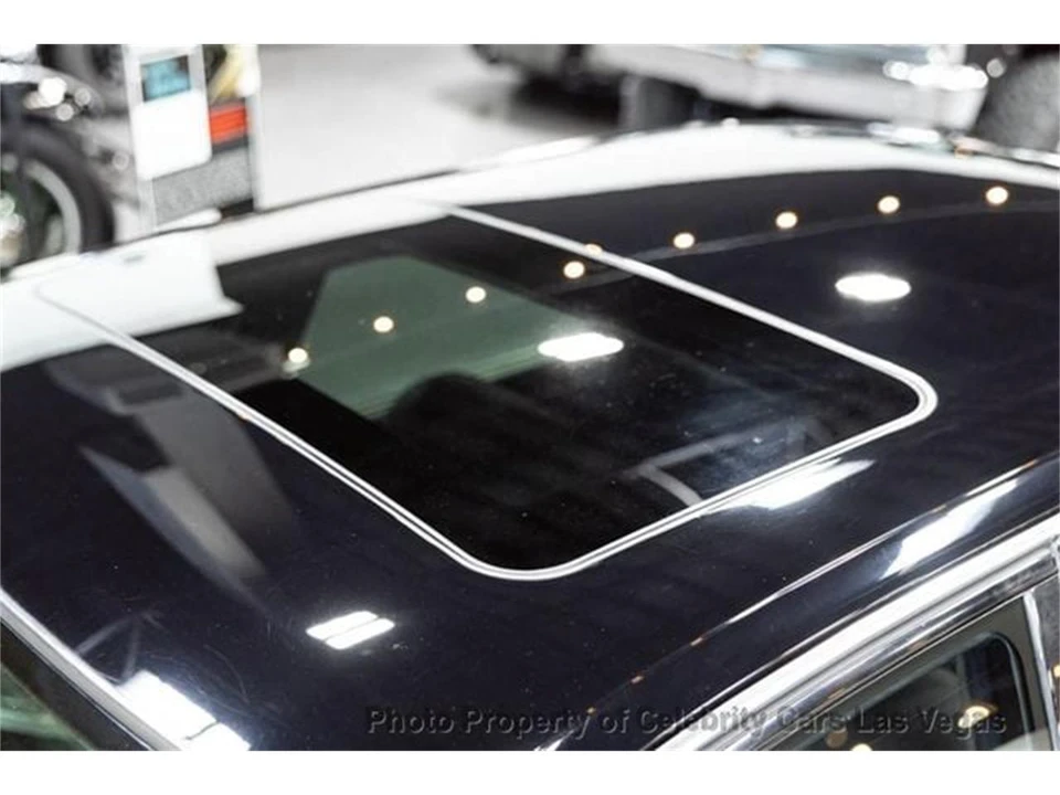 1996 BMW E38 7 Series - Image 24 of 31