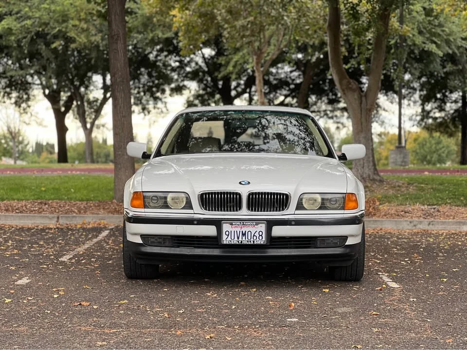 1996 BMW E38 7 Series - Image 2 of 14