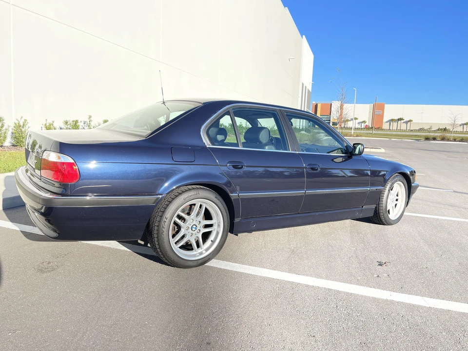 1996 BMW E38 7 Series - Image 25 of 31