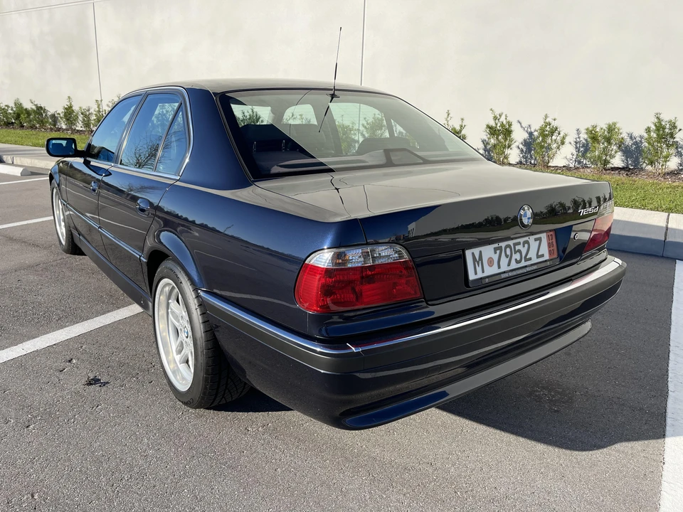 1996 BMW E38 7 Series - Image 16 of 31