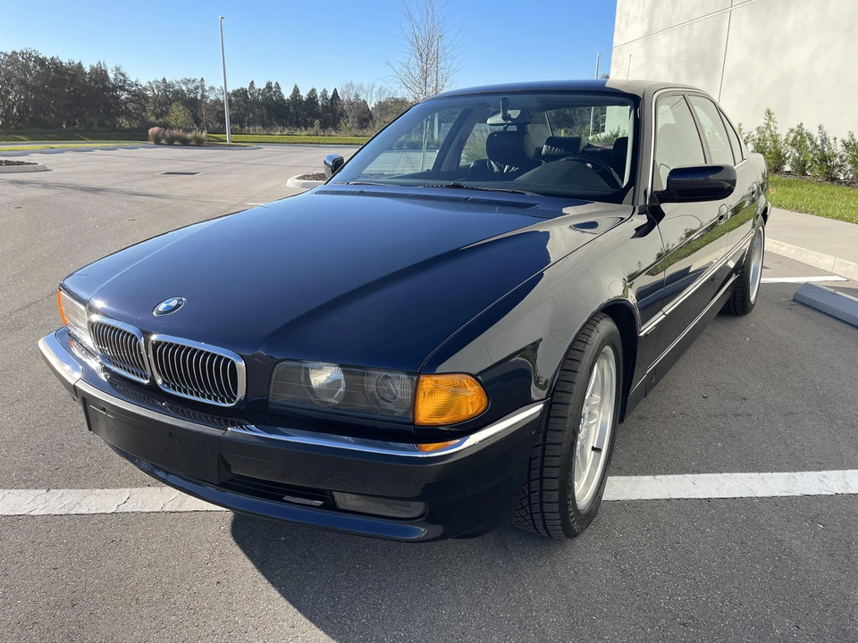 1996 BMW E38 7 Series - Image 9 of 31