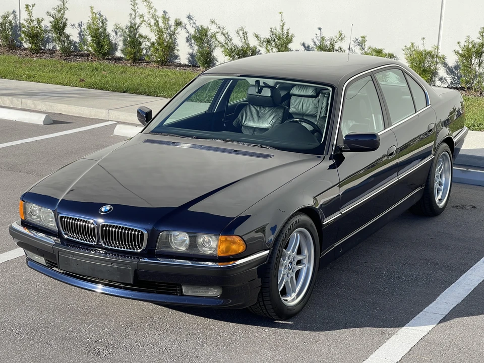 1996 BMW E38 7 Series - Image 10 of 31