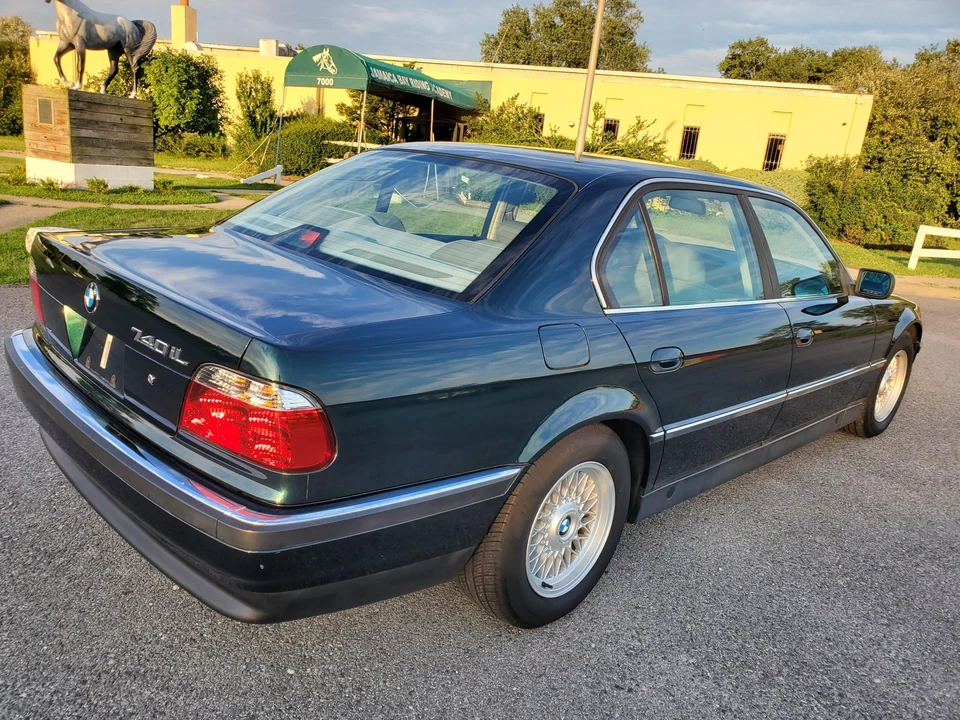 1996 BMW E38 7 Series - Image 12 of 31