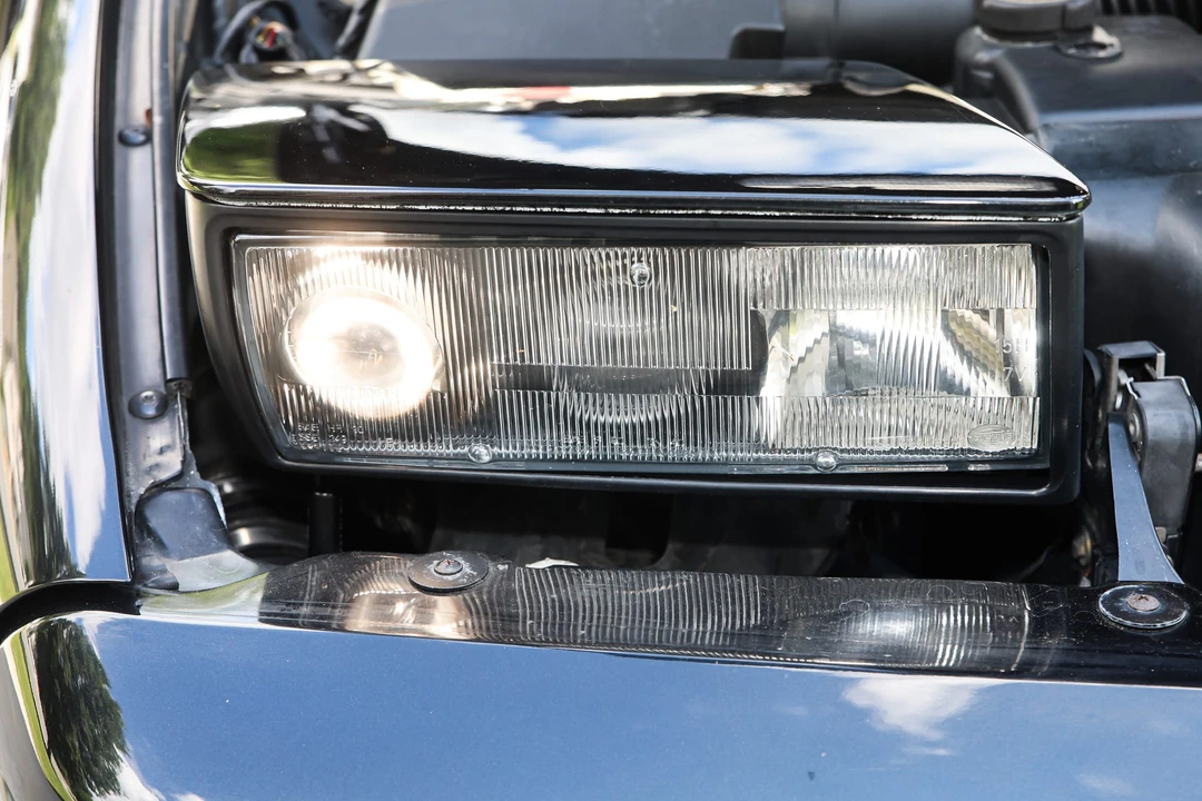 1996 BMW E31 840i & 840Ci - Image 14 of 31