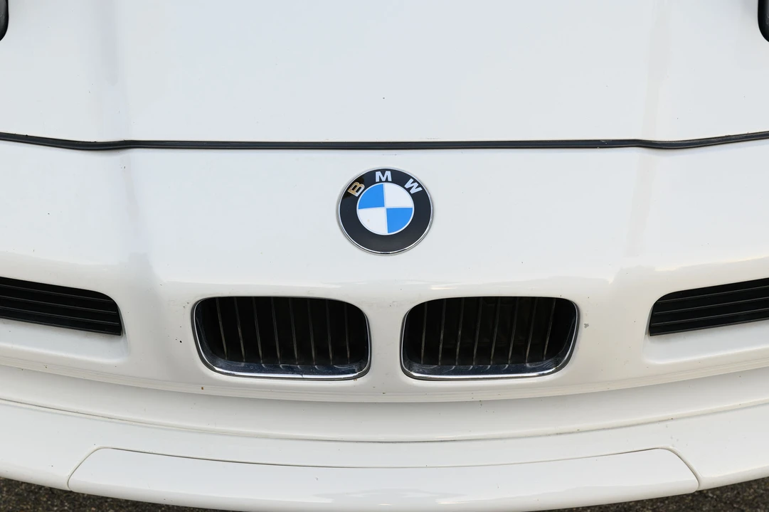 1996 BMW E31 840i & 840Ci - Image 28 of 31