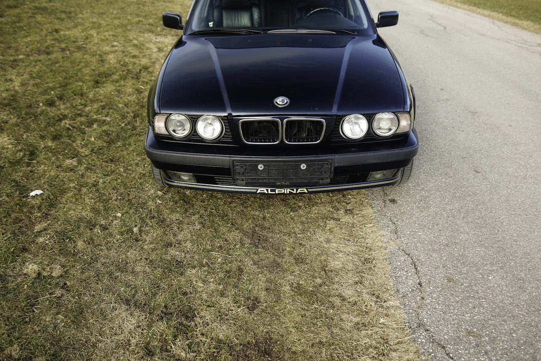 1996 BMW Alpina B10 - Image 17 of 31