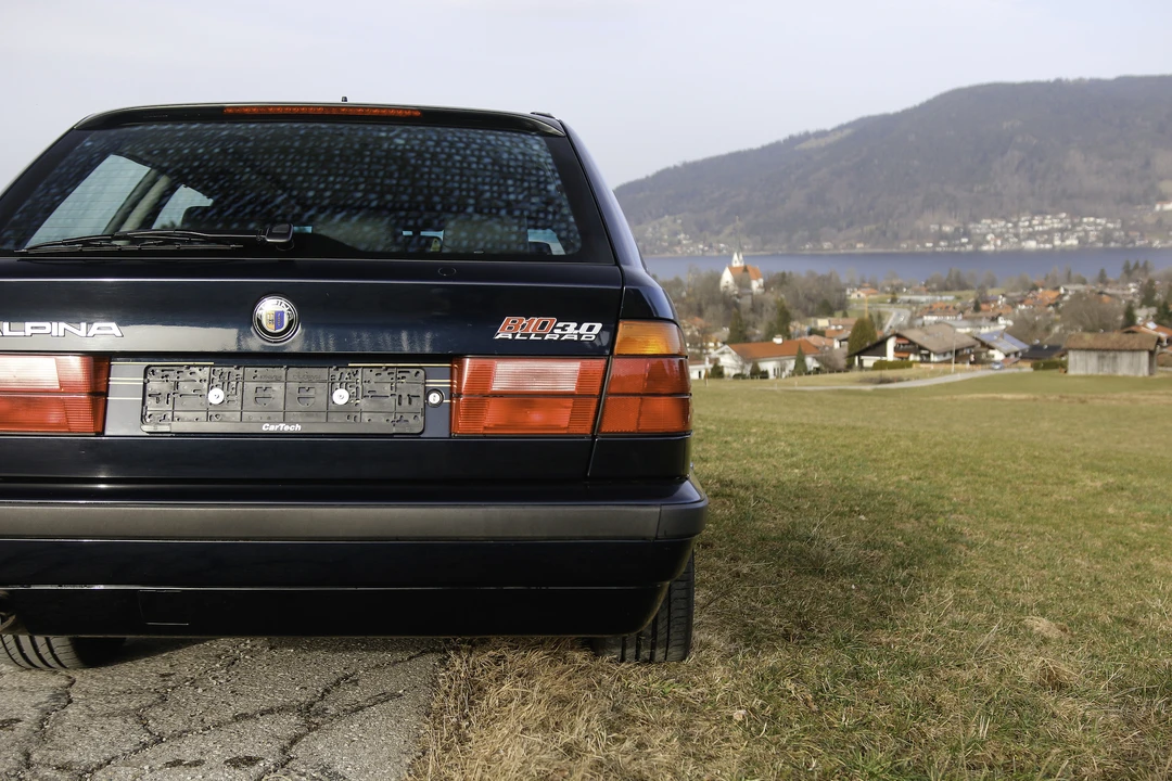 1996 BMW Alpina B10 - Image 18 of 31
