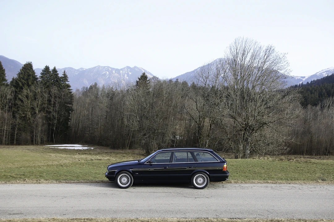 1996 BMW Alpina B10 - Image 11 of 31