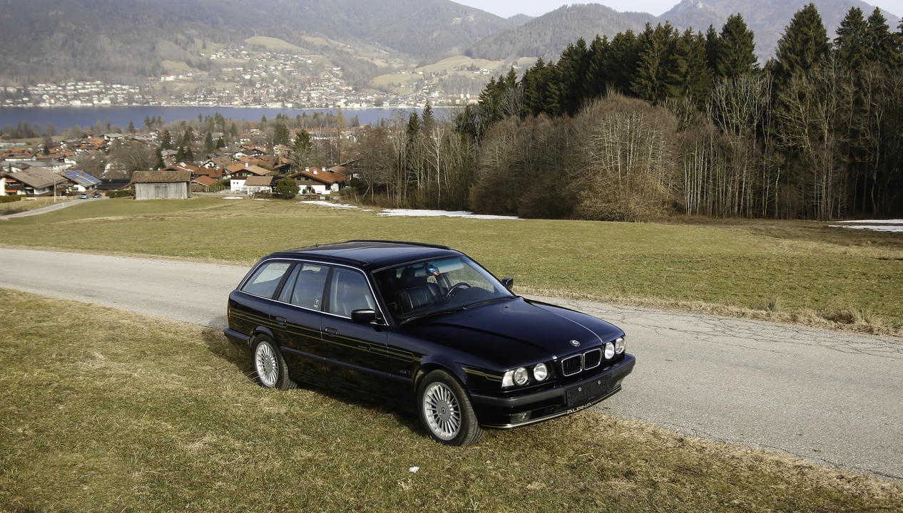 1996 BMW Alpina B10 - Image 9 of 31