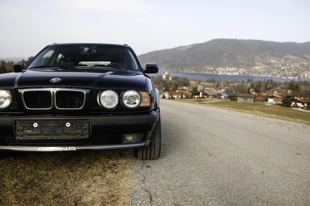 1996 BMW Alpina B10 - Image 27 of 31