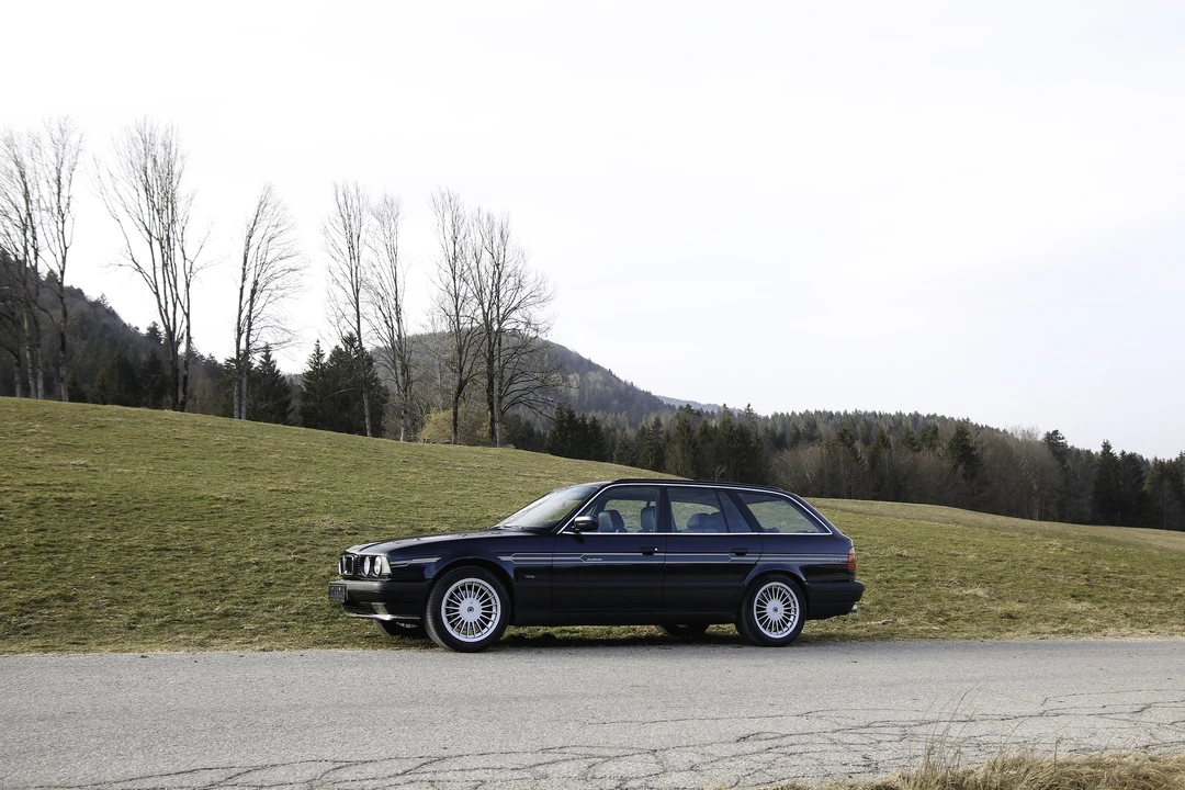1996 BMW Alpina B10 - Image 13 of 31