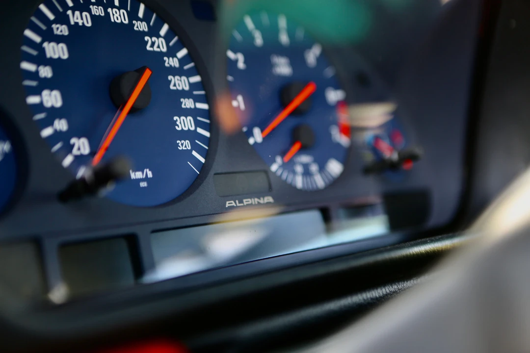 1996 BMW Alpina B12 - Image 14 of 29