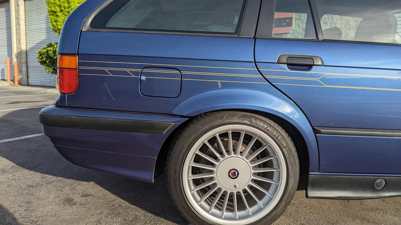 1996 BMW Alpina B3 - Image 25 of 31