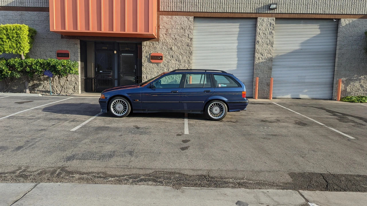1996 BMW Alpina B3 - Image 9 of 31